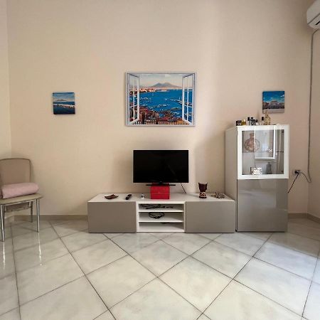 Ferienwohnung La Finestra Di Fronte Neapel Exterior foto